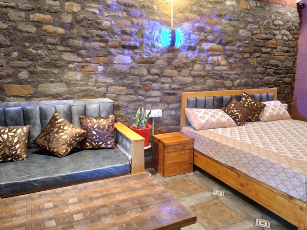 Nature Villaas Basa Homestay Pauri 외부 사진