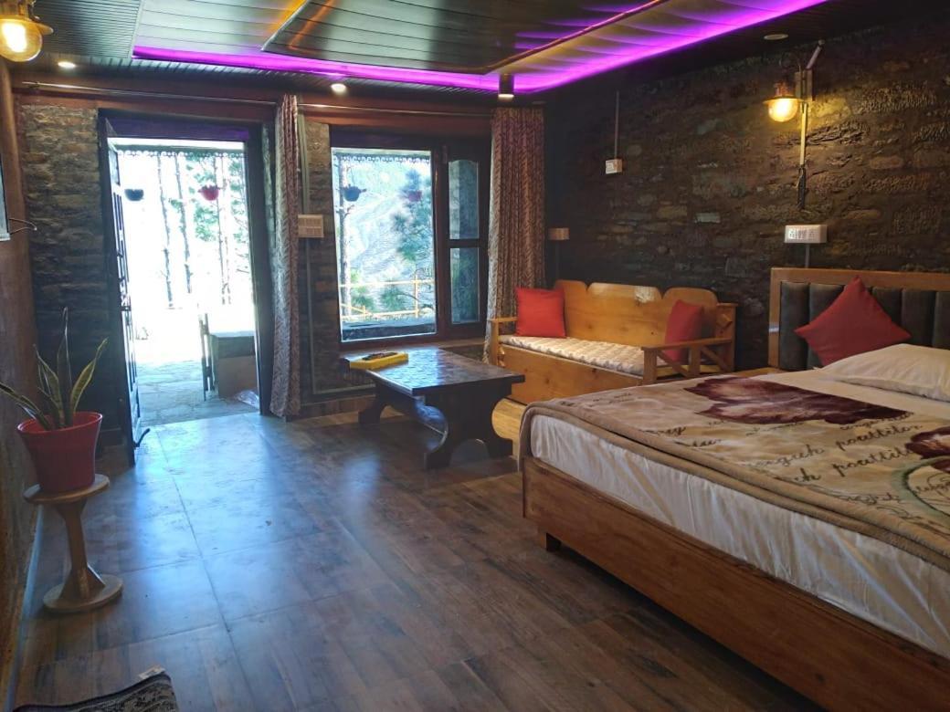 Nature Villaas Basa Homestay Pauri 외부 사진