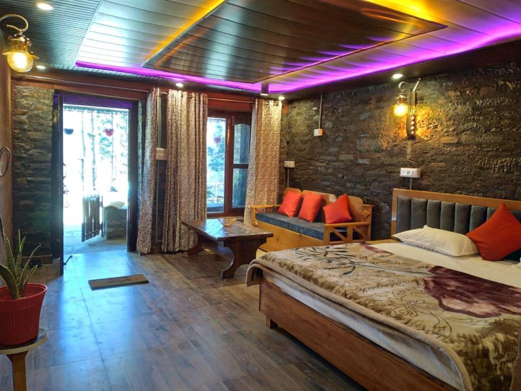 Nature Villaas Basa Homestay Pauri 외부 사진