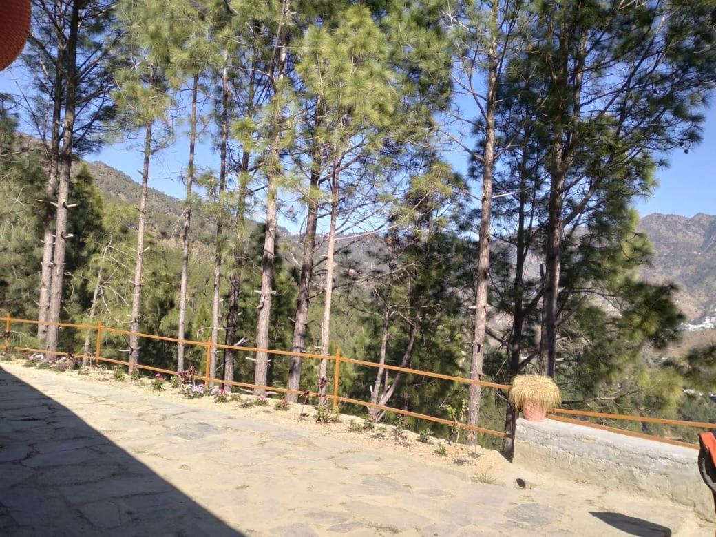 Nature Villaas Basa Homestay Pauri 외부 사진